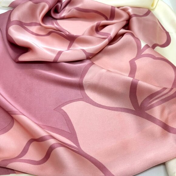 ✨Silky Square Scarf Bandana Handkerchief Floral White Pink Soft Hair Neck scarfs - Picture 3 of 5